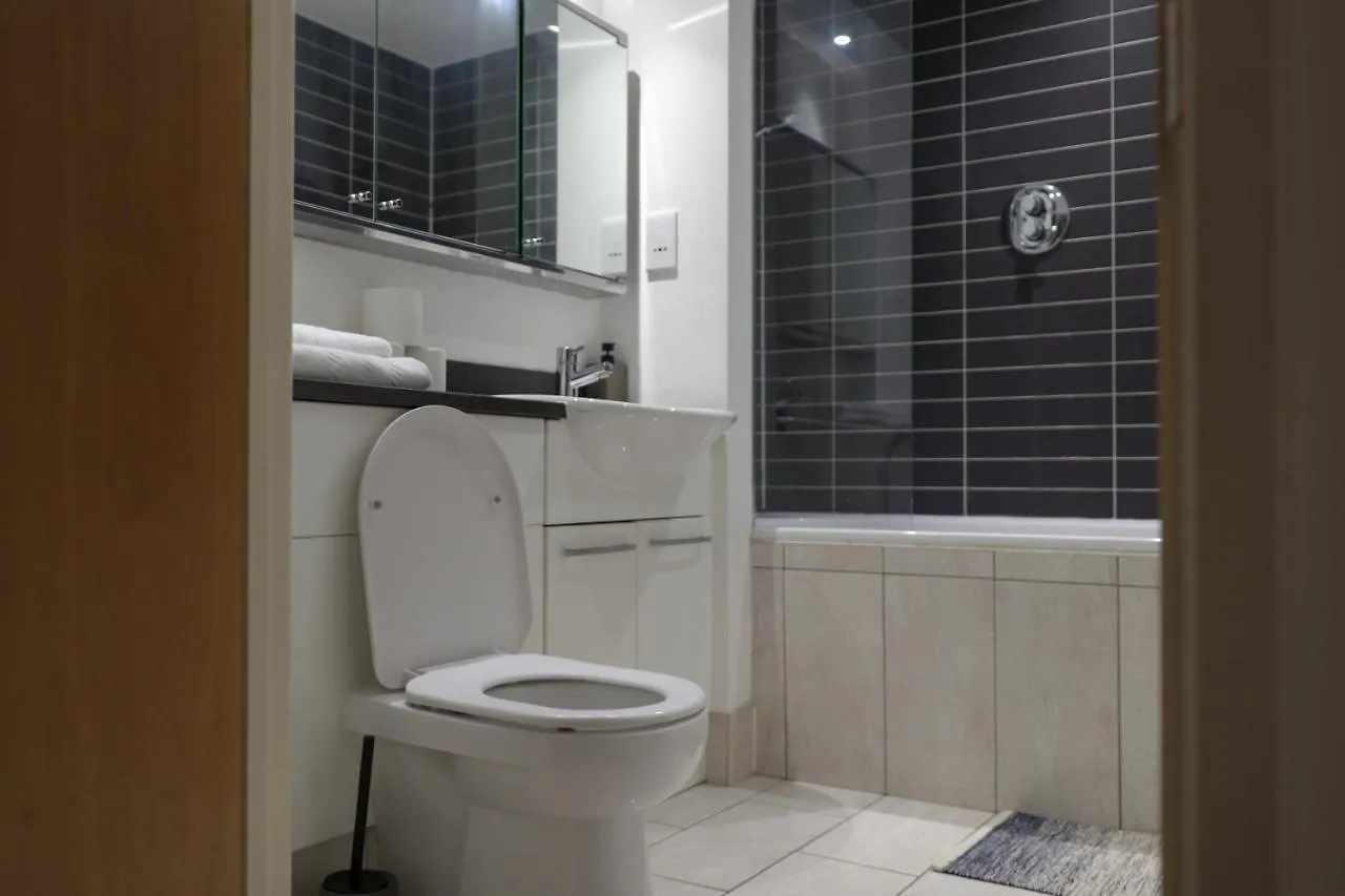 Apartment Canary Wharf & O2 London