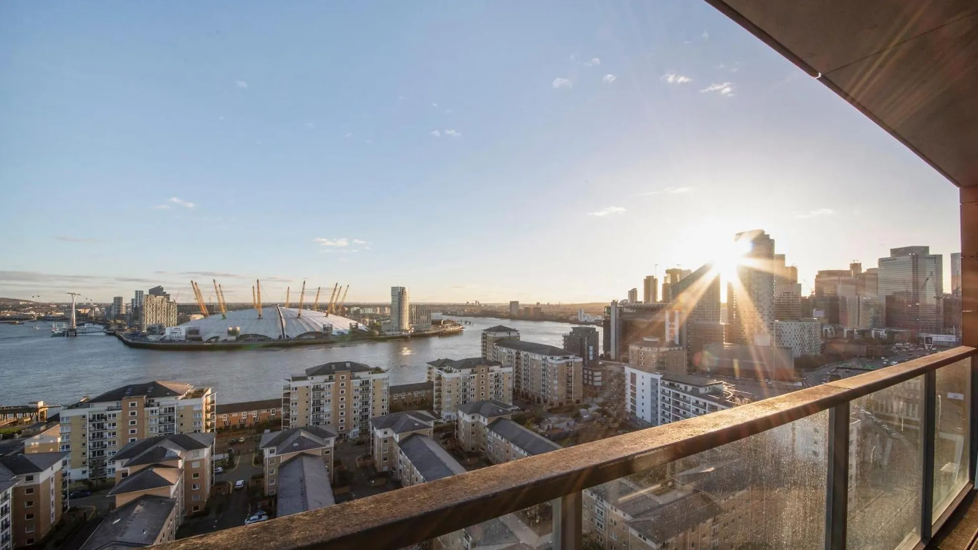 Canary Wharf & O2 London